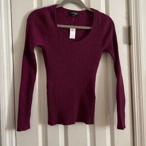 Banana Republic Super Soft Aubergine Scoopneck Sweater